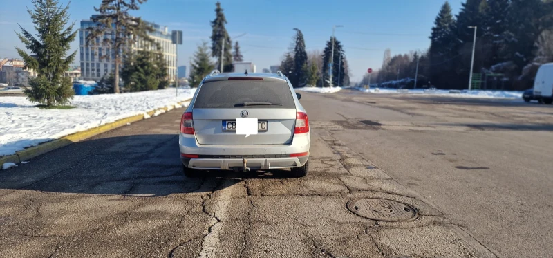 Skoda Octavia Scout, снимка 2 - Автомобили и джипове - 48498427