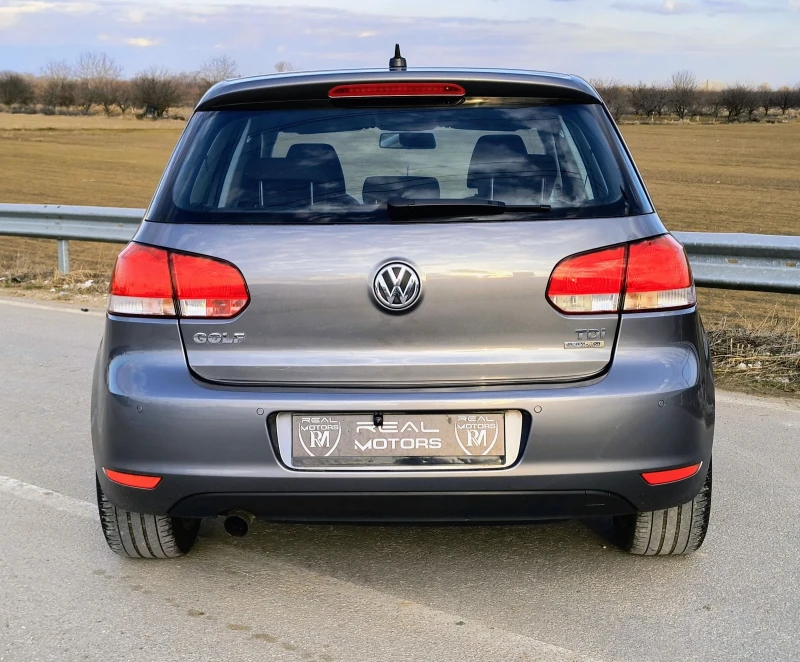 VW Golf 1.6TDI, снимка 4 - Автомобили и джипове - 49200580