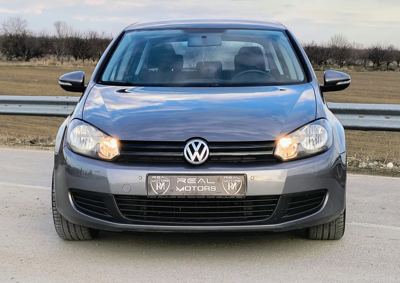 VW Golf 1.6TDI, снимка 2 - Автомобили и джипове - 49371087