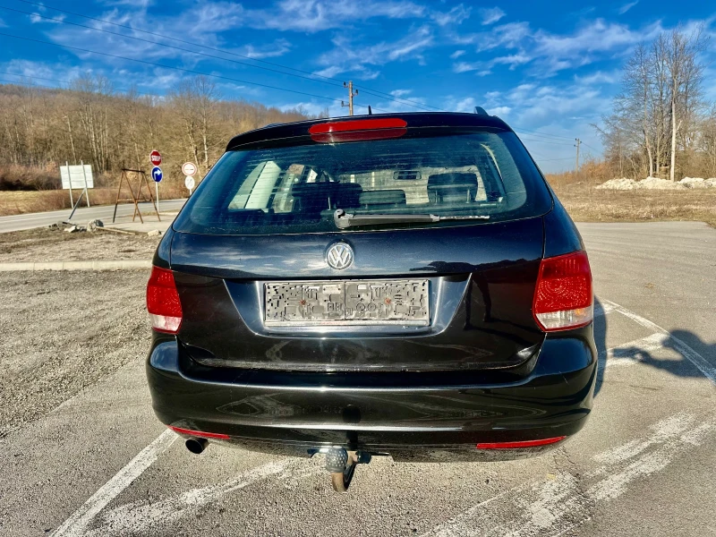 VW Golf 1.6TDI* REALNI KM* , снимка 5 - Автомобили и джипове - 49417873