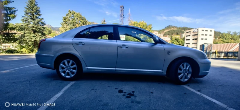 Toyota Avensis, снимка 5 - Автомобили и джипове - 51857318