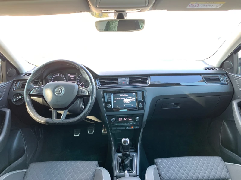 Skoda Rapid 1.6TDI Sport, снимка 7 - Автомобили и джипове - 52078414