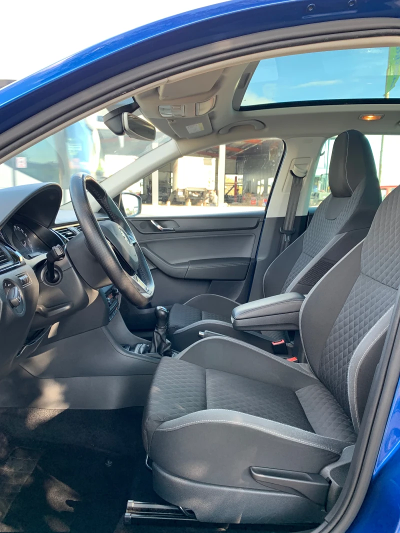 Skoda Rapid 1.6TDI Sport, снимка 9 - Автомобили и джипове - 52078414