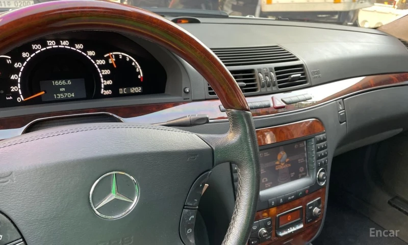 Mercedes-Benz S 500, снимка 7 - Автомобили и джипове - 52900246