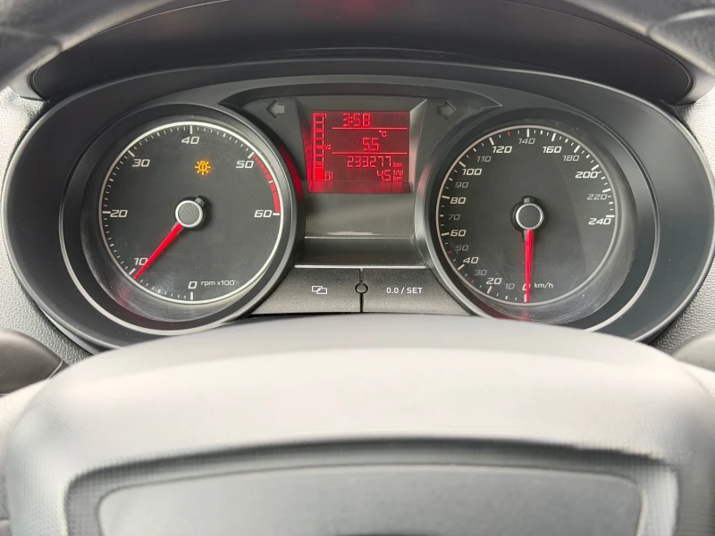 Seat Ibiza 1.6tdi 105hp, снимка 14 - Автомобили и джипове - 53055412