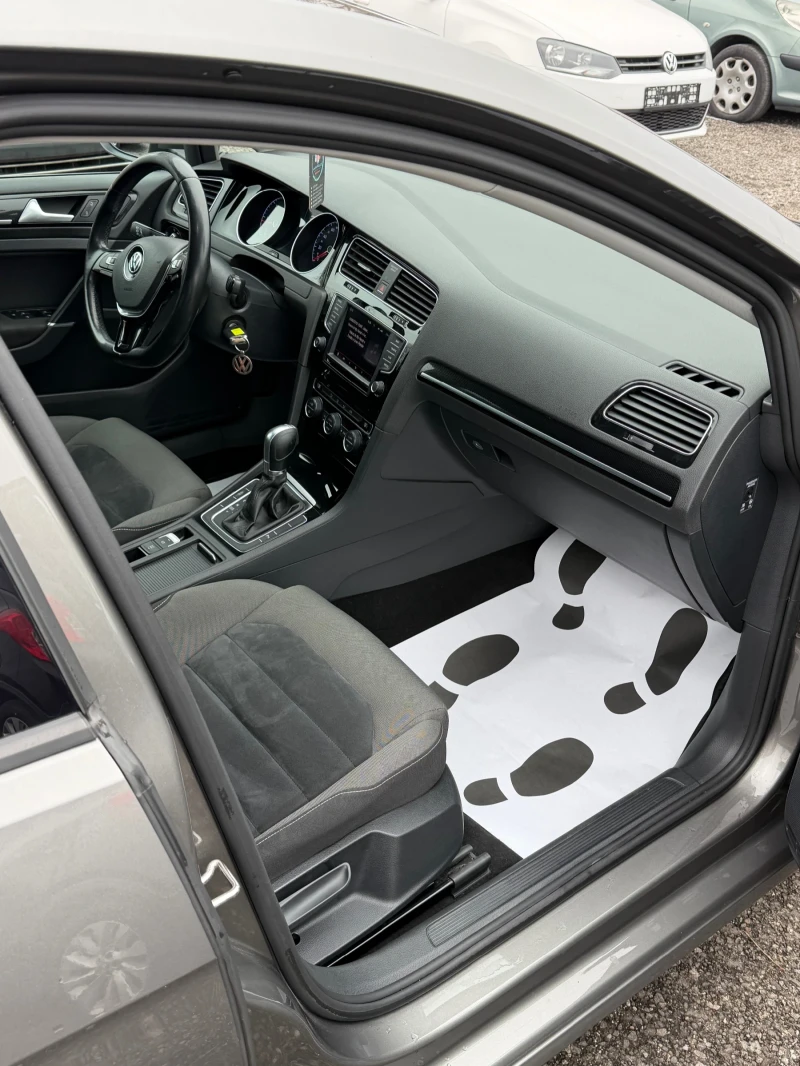 VW Golf Executive 2.0 TDI DSG TouchNavi Пера Камера, снимка 10 - Автомобили и джипове - 53201850