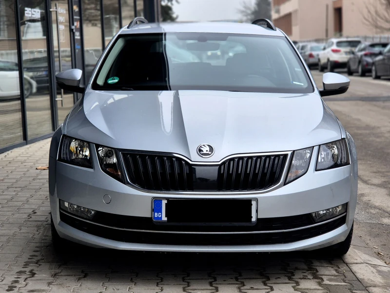 Skoda Octavia 2.0 TDI Facelift , снимка 2 - Автомобили и джипове - 53205249