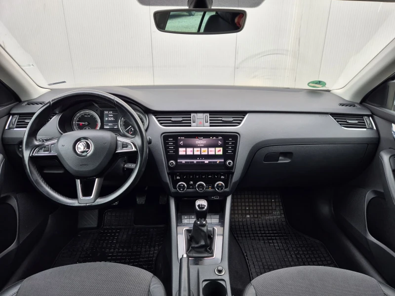 Skoda Octavia 2.0 TDI Facelift , снимка 8 - Автомобили и джипове - 53205249