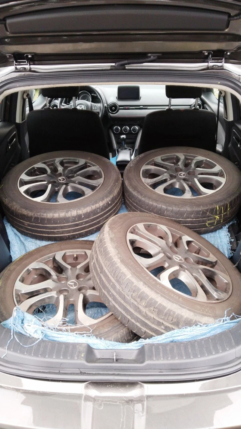 Mazda 2 1.5D SkyActiv* 118360к.м.* EURO6* KEYLESS , снимка 13 - Автомобили и джипове - 53453148