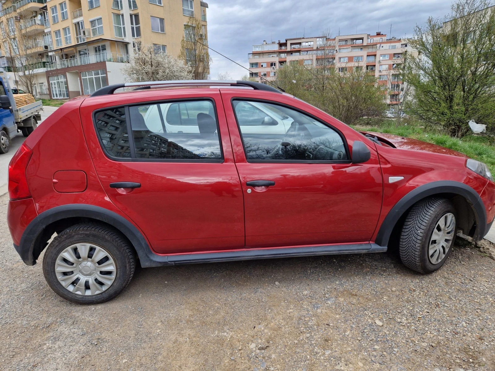 Dacia Sandero Stepway фабрична газ - изображение 2