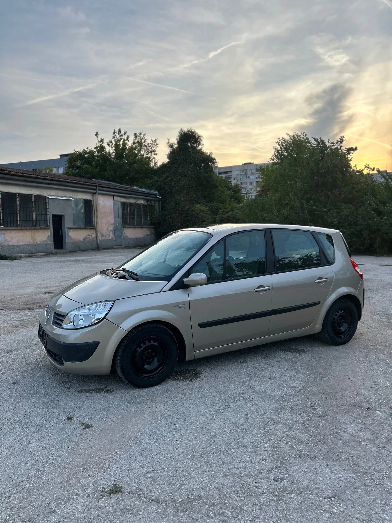 Renault Scenic / Megane 1.6i 16V - изображение 2