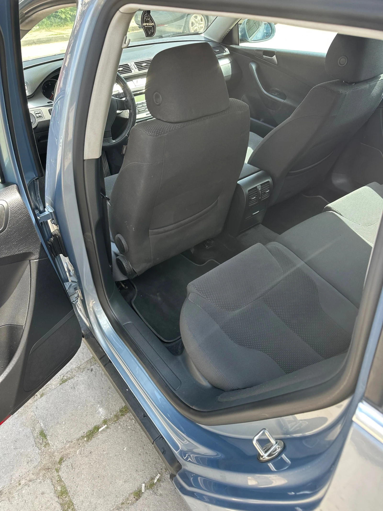 VW Passat  - изображение 7