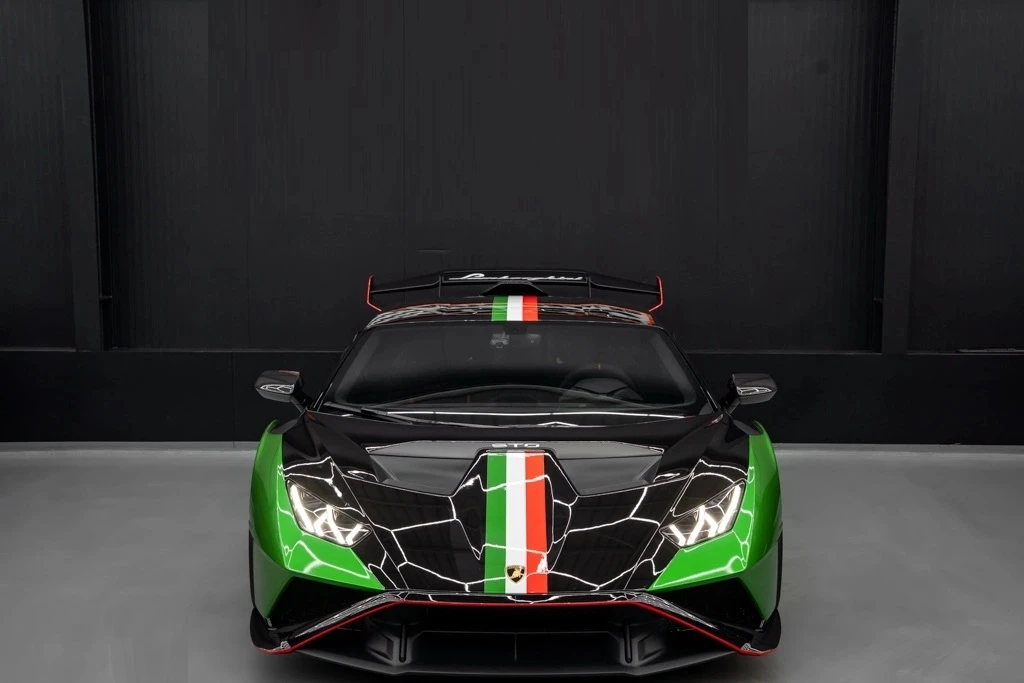 Lamborghini Huracan STO - изображение 5