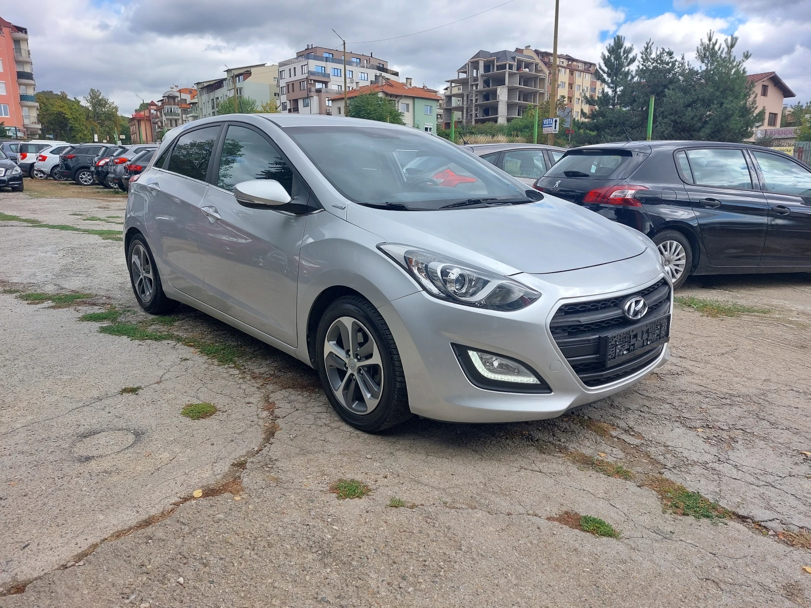Hyundai I30 1.6CRDI* ST-LINE* 6-SPEED*  - изображение 6