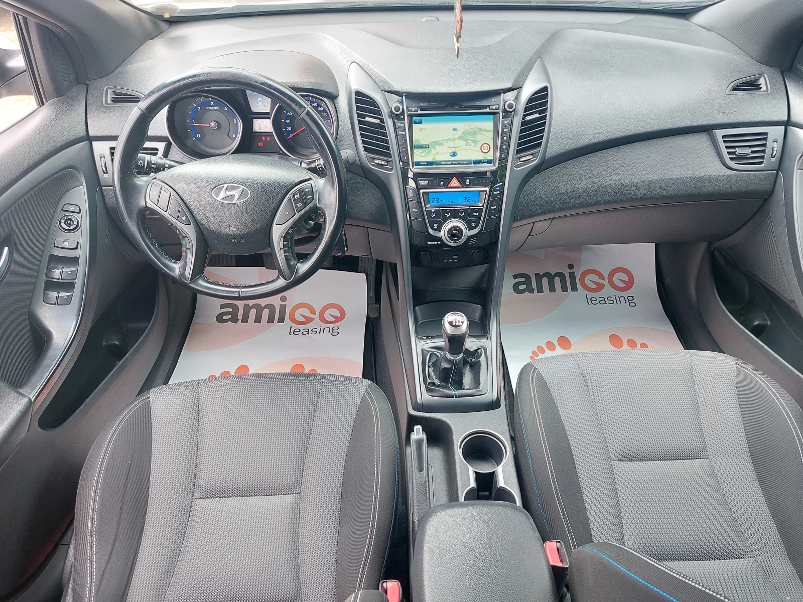 Hyundai I30 1.6CRDI* ST-LINE* 6-SPEED*  - изображение 10