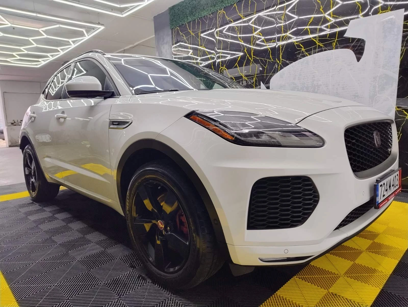 Jaguar E-pace R-Dinamic P300 | Mobile.bg   1