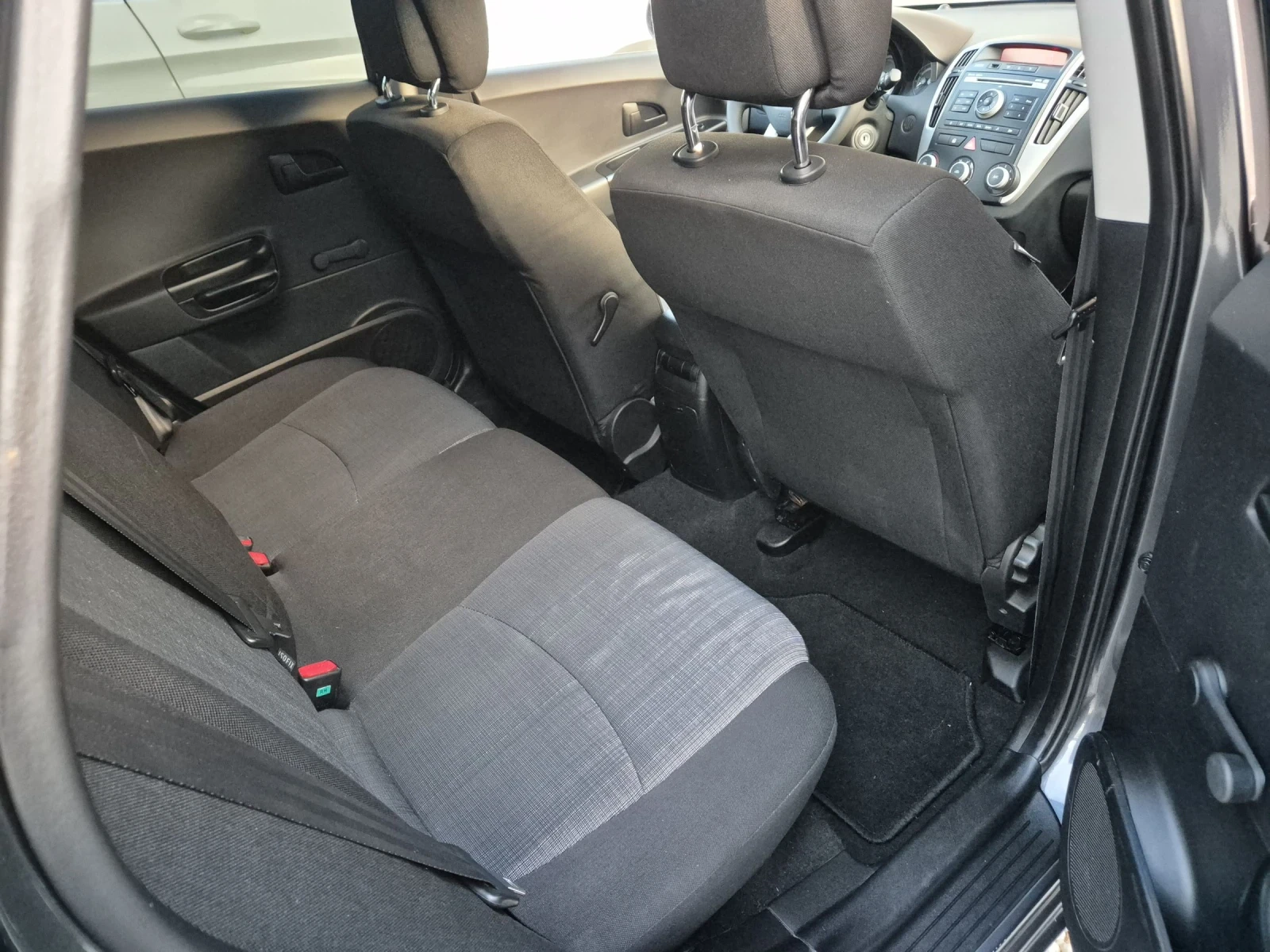 Kia Ceed 1.6 SW#FACE# | Mobile.bg � ����������� 12