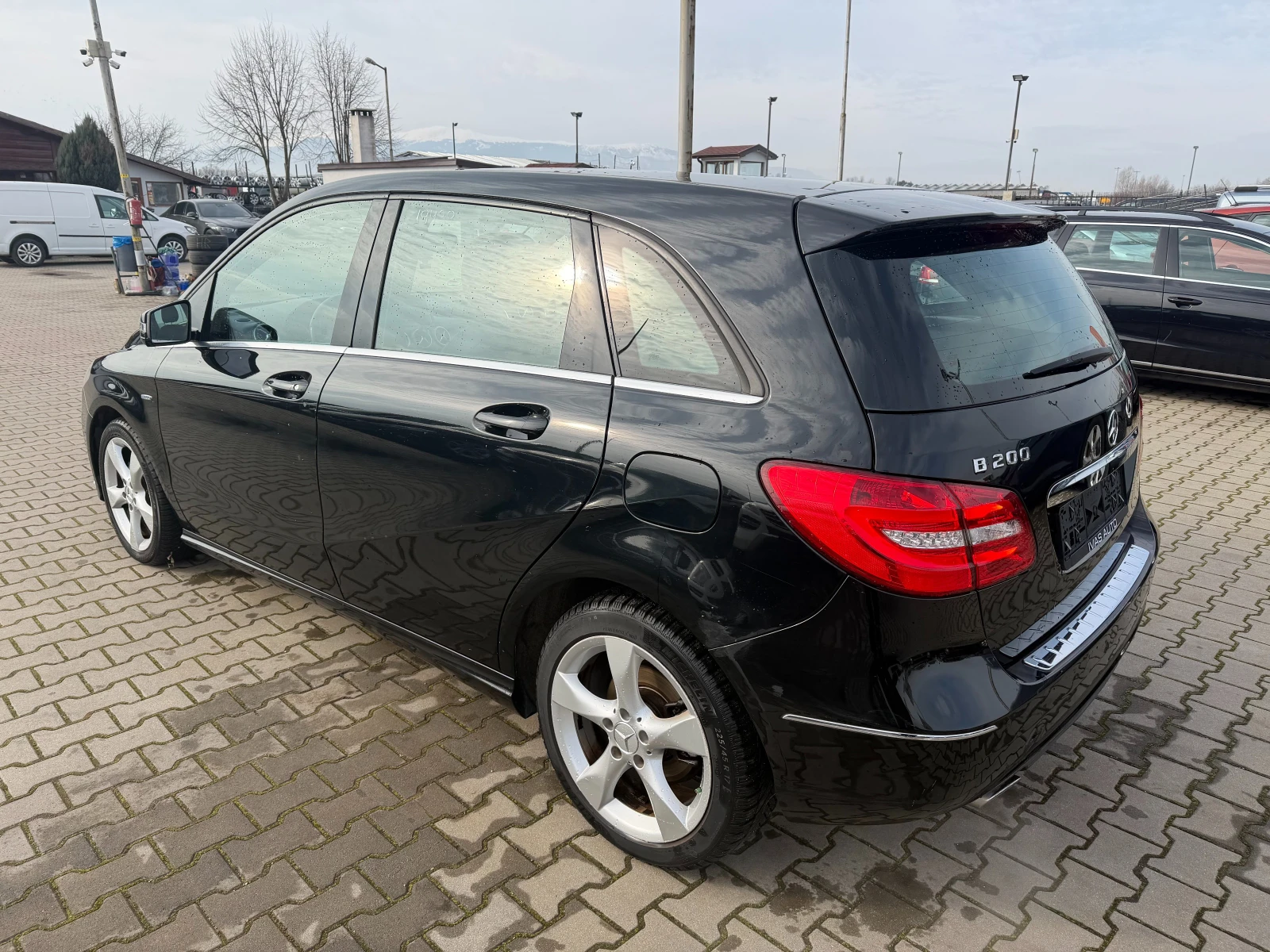 Mercedes-Benz B 200 AVTOMAT/NAVI/KOJA EURO 5 - изображение 8