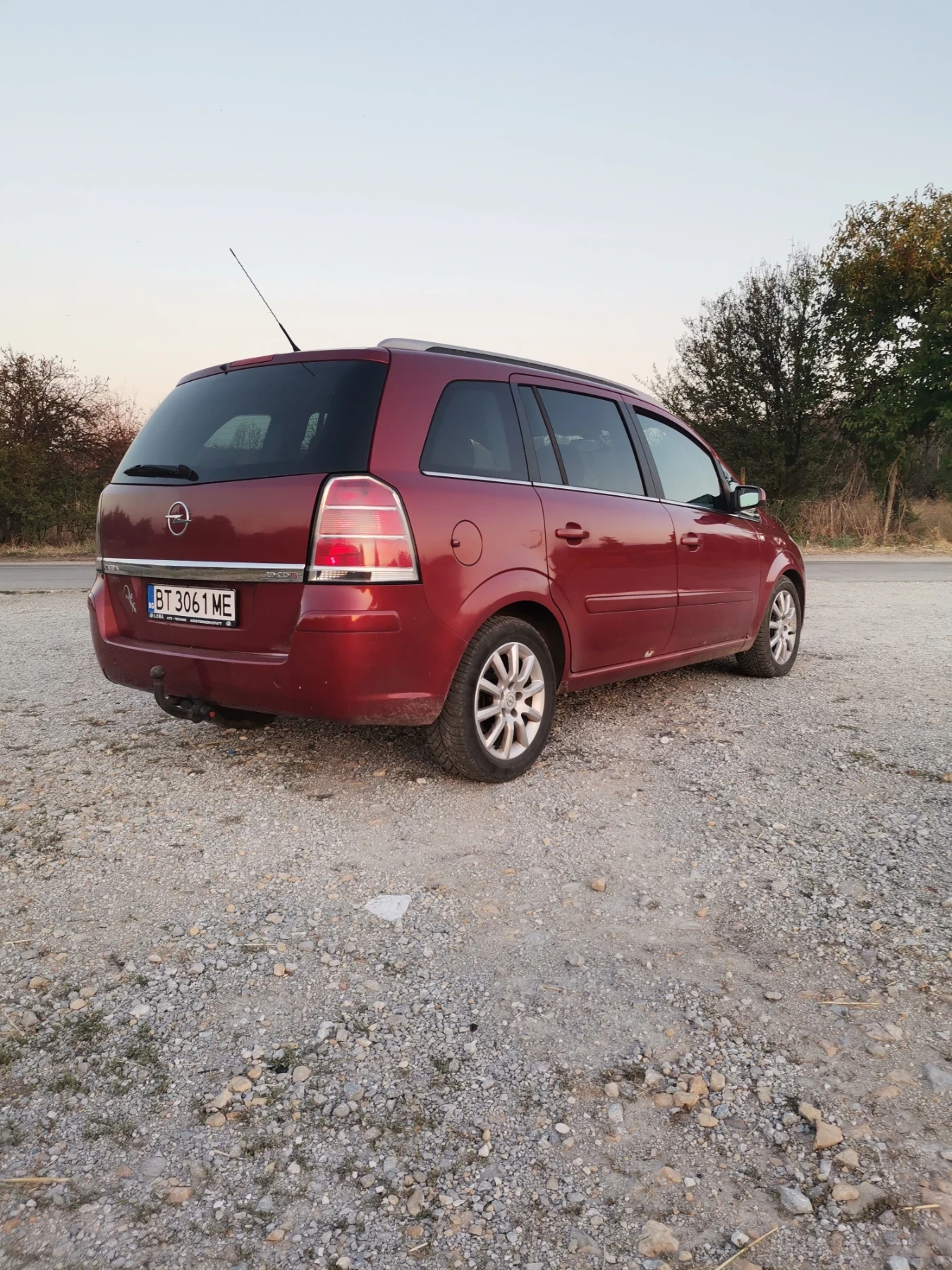 Opel Zafira 1.9 TDI150k.c - изображение 5