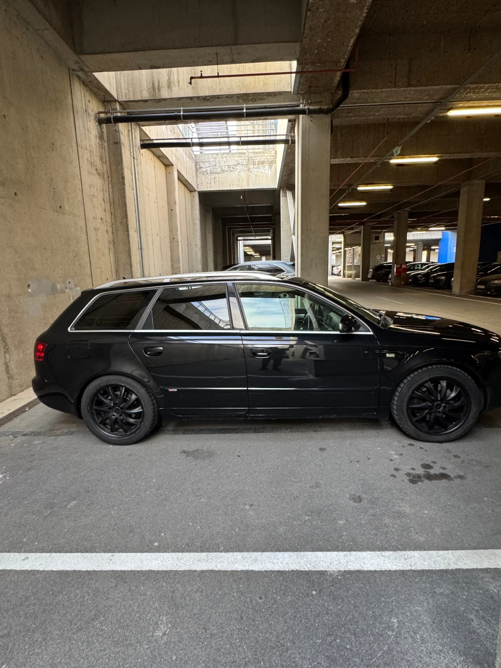 Audi A4, снимка 5 - Автомобили и джипове - 53992622