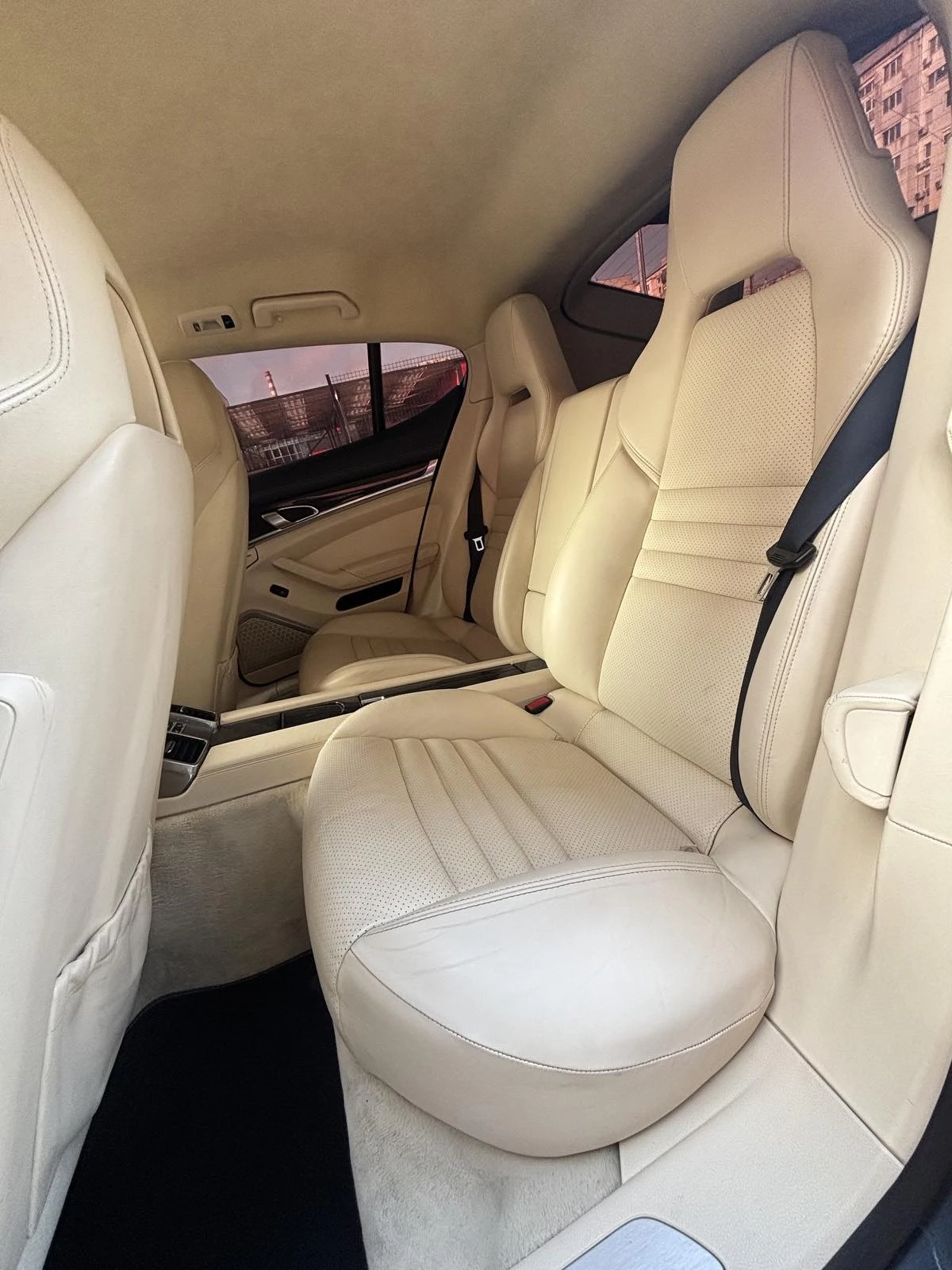 Porsche Panamera Turbo 4.8i, снимка 10 - Автомобили и джипове - 54082694