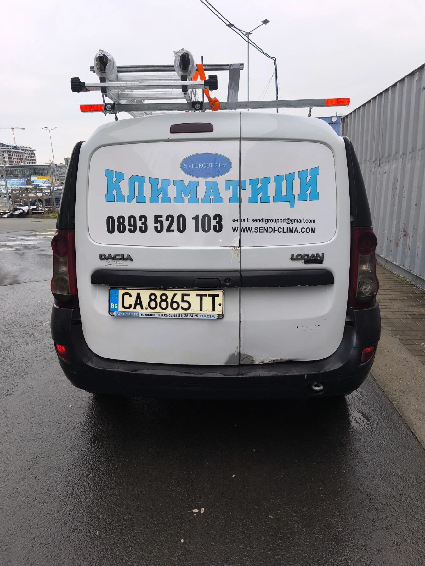 Dacia Logan, снимка 7 - Автомобили и джипове - 54139402