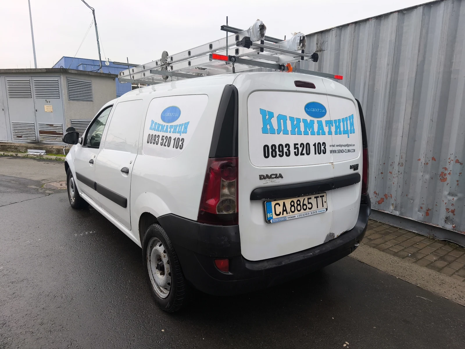 Dacia Logan, снимка 6 - Автомобили и джипове - 54139402