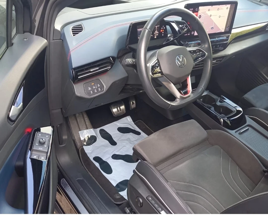 VW ID.4 GTX/220KW/4 MOTION/IQ/MASSAGE/HUD/PANO/FULL/69х.км, снимка 7 - Автомобили и джипове - 54475419