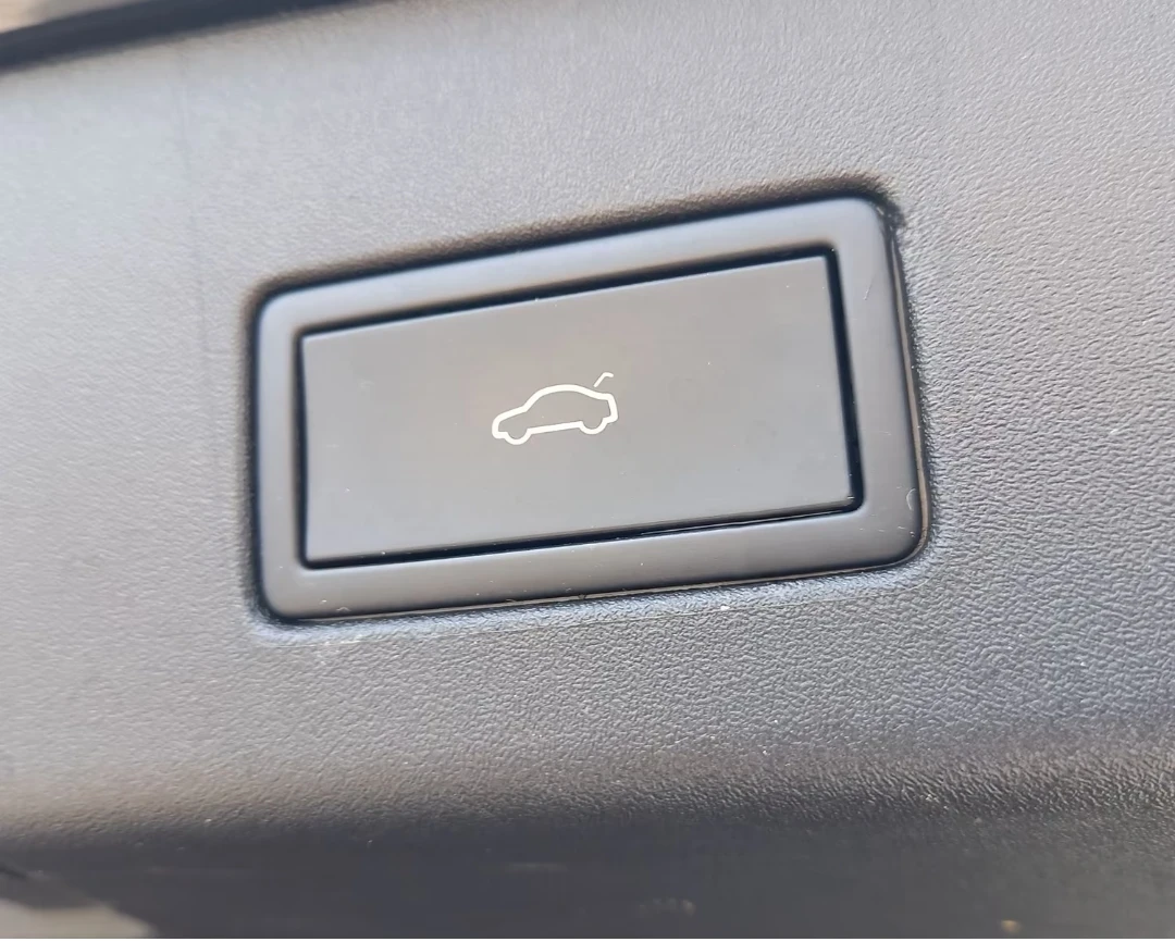 VW ID.4 GTX/220KW/4 MOTION/IQ/MASSAGE/HUD/PANO/FULL/69х.км, снимка 17 - Автомобили и джипове - 54475419