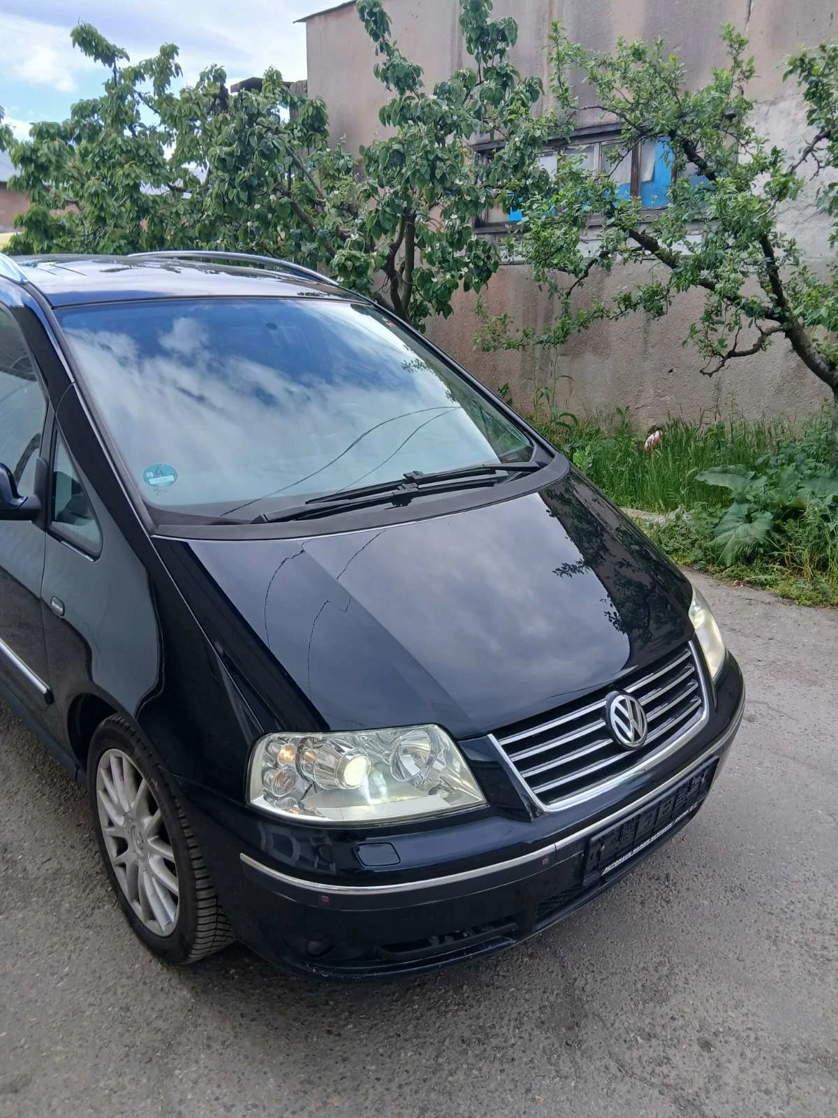 VW Sharan