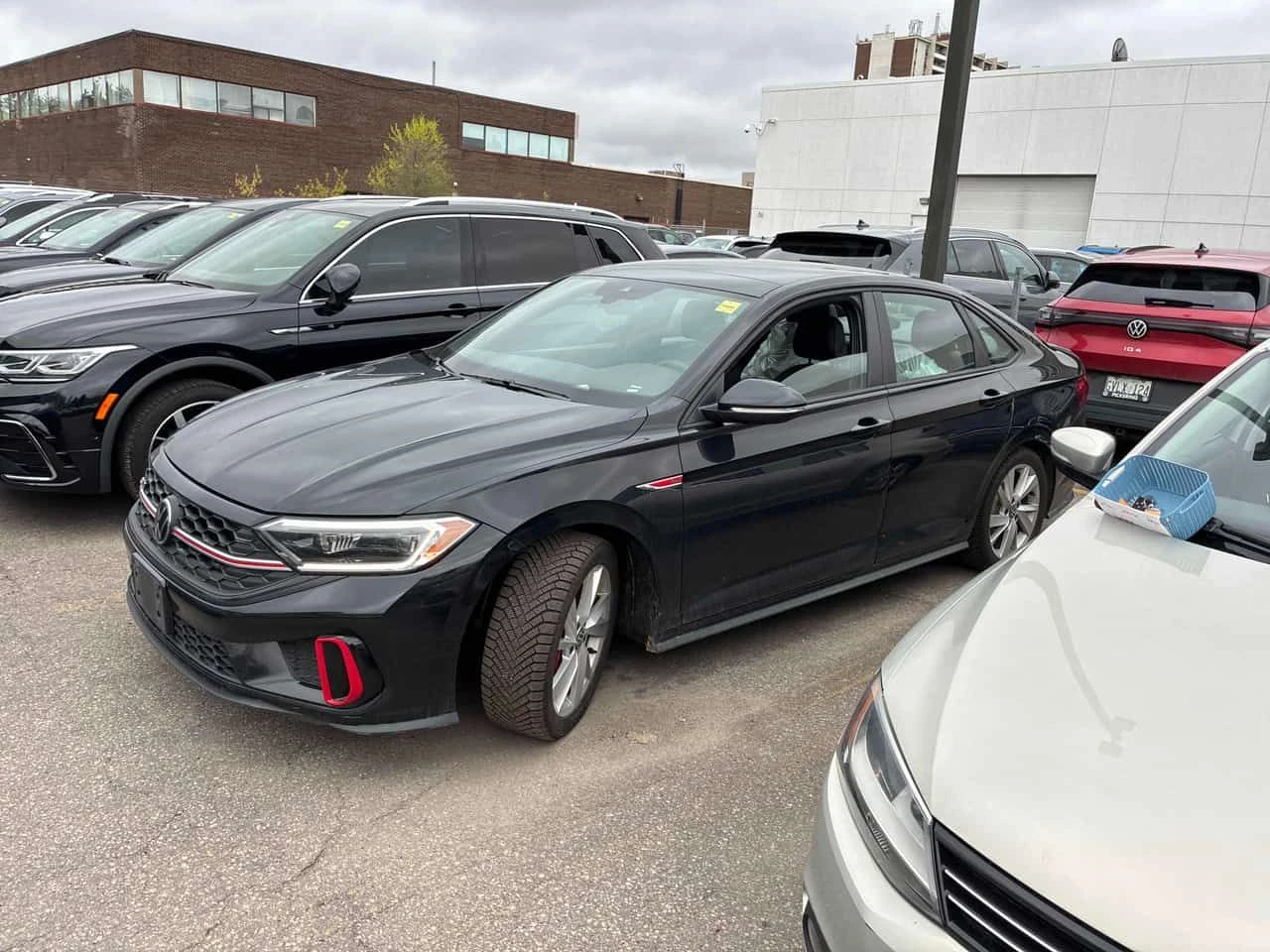 VW Jetta GLI * DSG * CARFAX * ПАНО * KEYLESS * ПОДГРЕВИ, снимка 2 - Автомобили и джипове - 54790091
