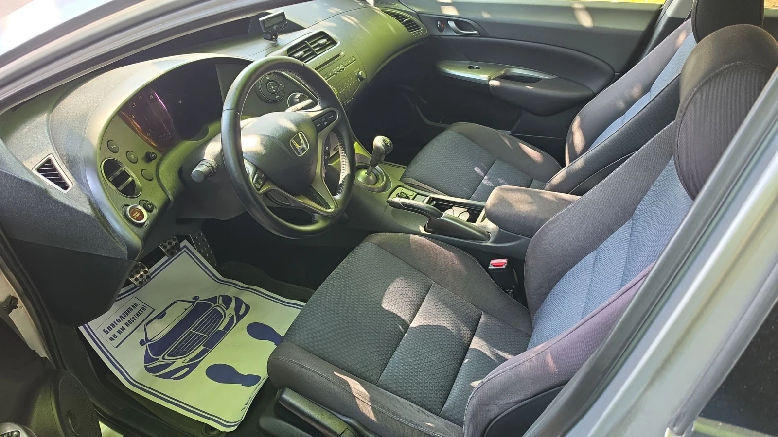 Honda Civic 1.4i 99k.c.FaceLift, снимка 8 - Автомобили и джипове - 55156474