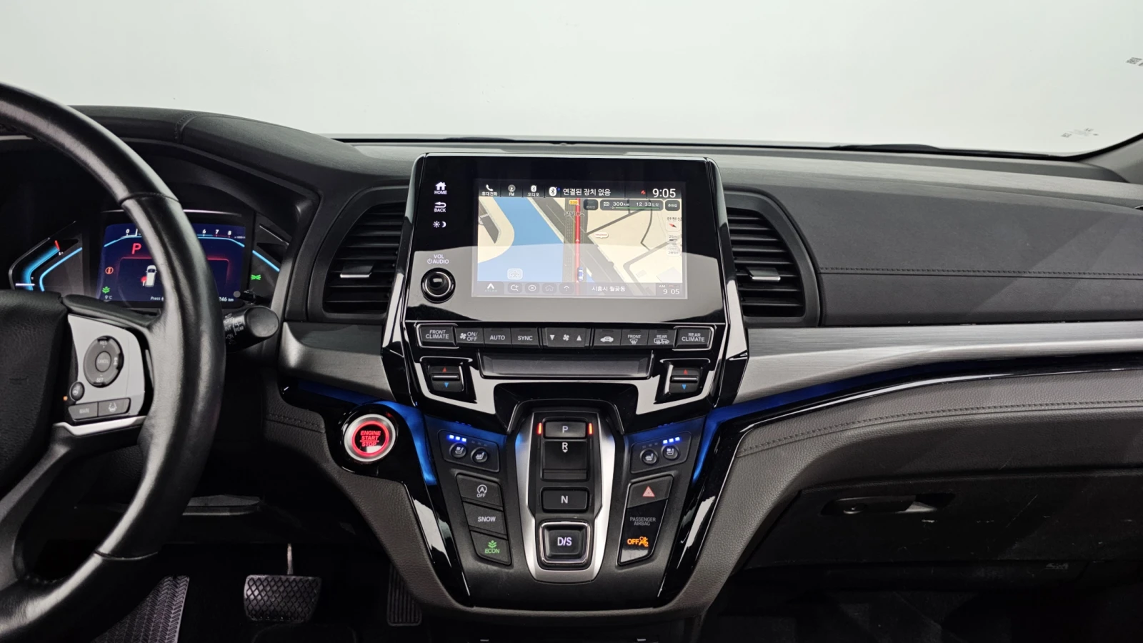 Honda Odyssey 3.5* ЕЛ. БАГАЖНИК* BLIND SPOT* ЛЮК* КРАЙНА ЦЕНА, снимка 14 - Автомобили и джипове - 55594275