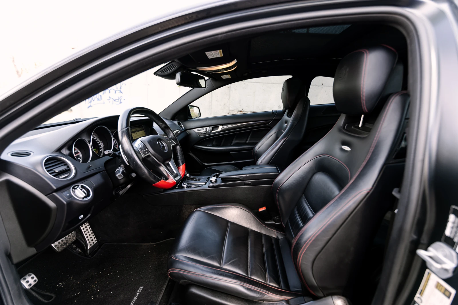 Mercedes-Benz C 63 AMG Edition 1, снимка 7 - Автомобили и джипове - 55665088