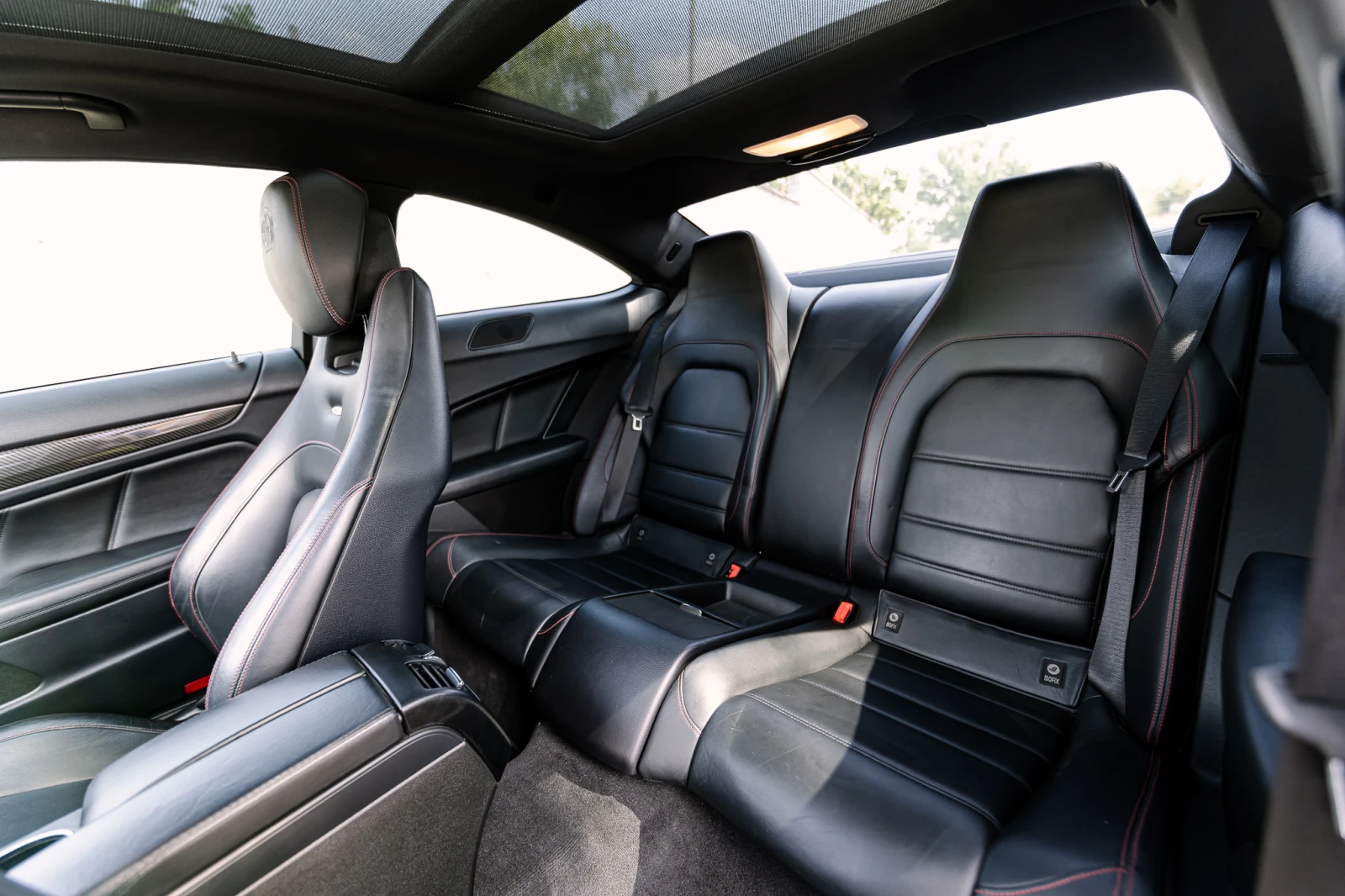Mercedes-Benz C 63 AMG Edition 1, снимка 9 - Автомобили и джипове - 55665088