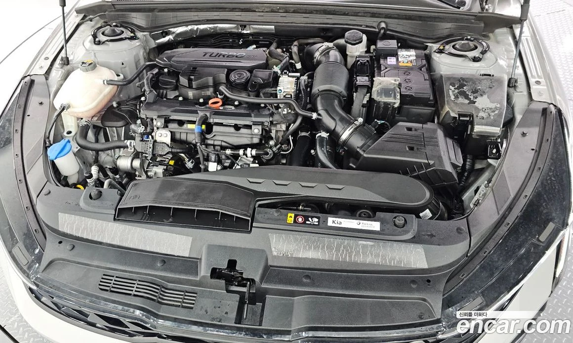 Kia K5 1.6 Turbo Prestige, снимка 6 - Автомобили и джипове - 55669005