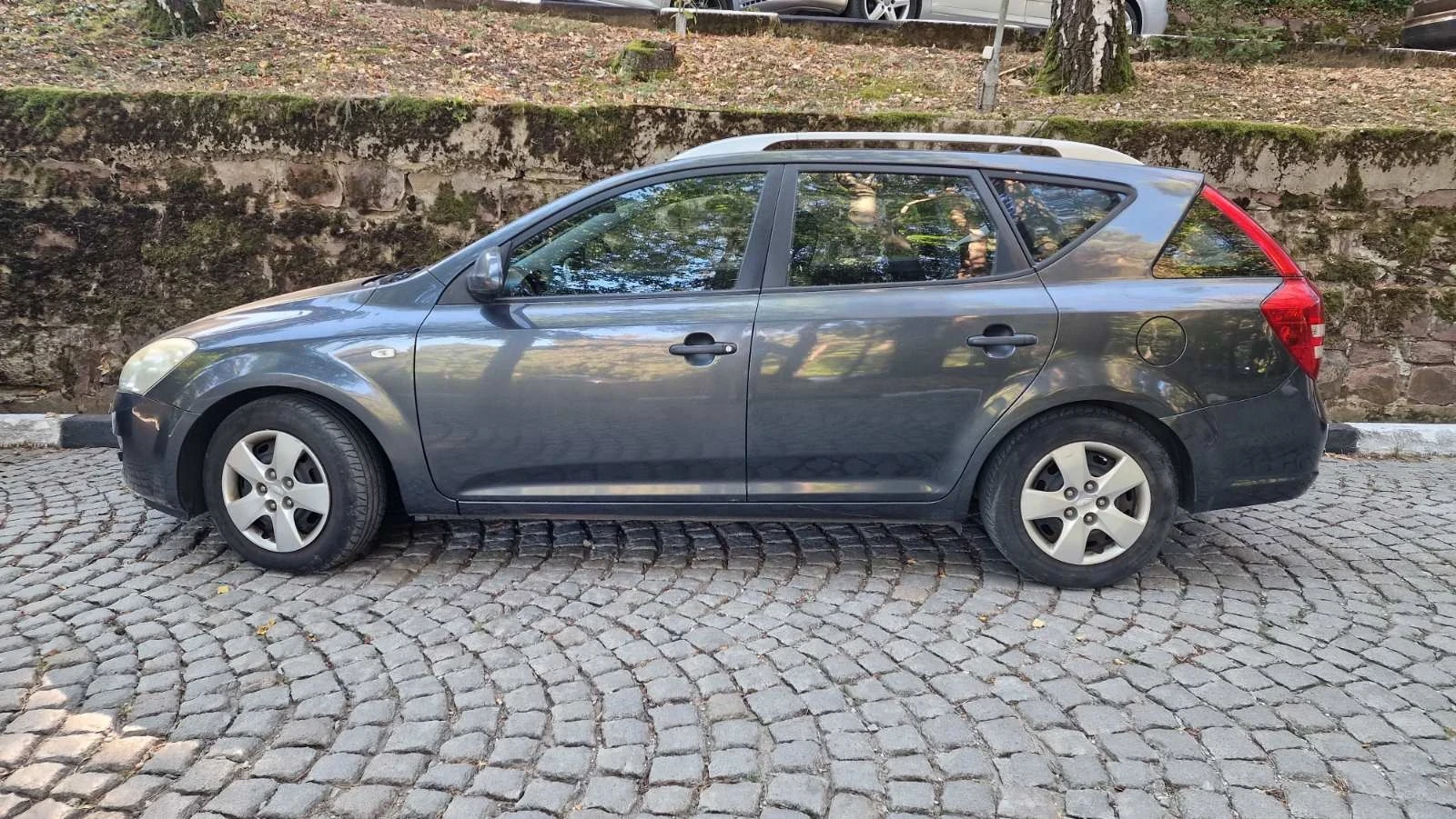 Kia Ceed, снимка 2 - Автомобили и джипове - 56123930