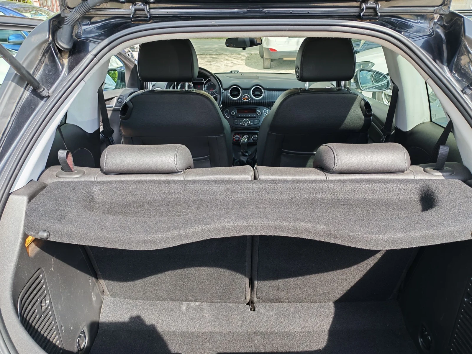 Opel Adam 1.4 бензин 100 к. с. , снимка 9 - Автомобили и джипове - 56015041