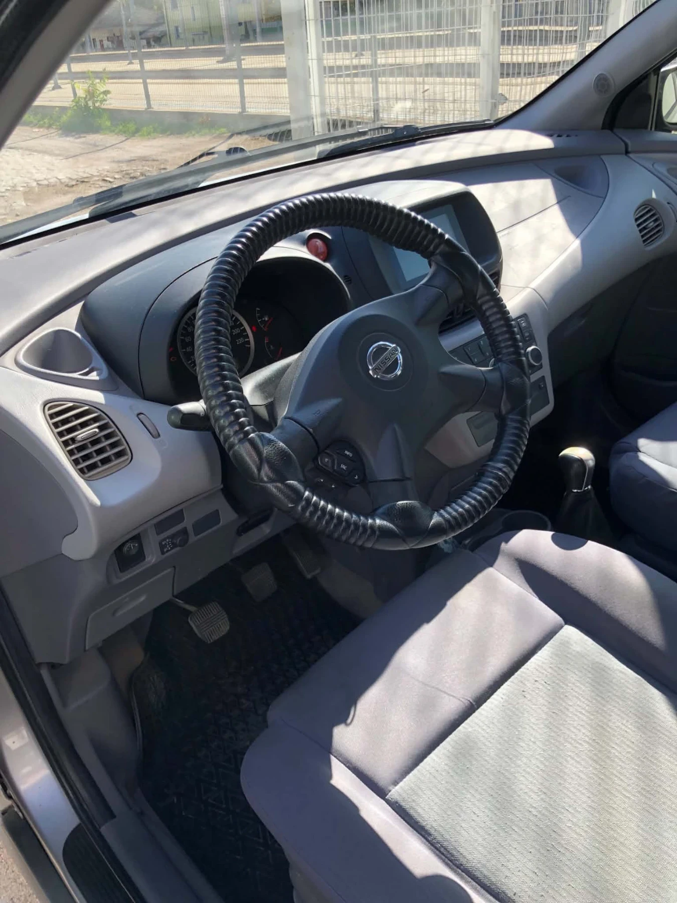 Nissan Almera tino | Mobile.bg � ����������� 5