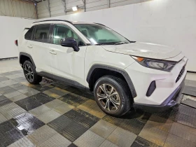 Toyota Rav4 LE, снимка 2
