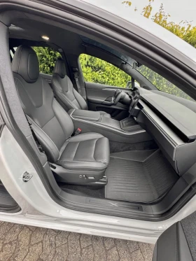 Обява за продажба на Tesla Model X PLAID/1020HP/TRI-MOTORS/6SEATS/360/623v ~ 154 899 лв. - изображение 9