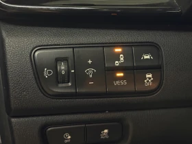 Kia Niro Executive Line 64kWh SOH100%, снимка 8