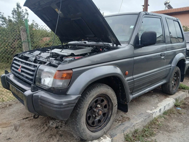 Mitsubishi Pajero, снимка 1 - Автомобили и джипове - 47420180