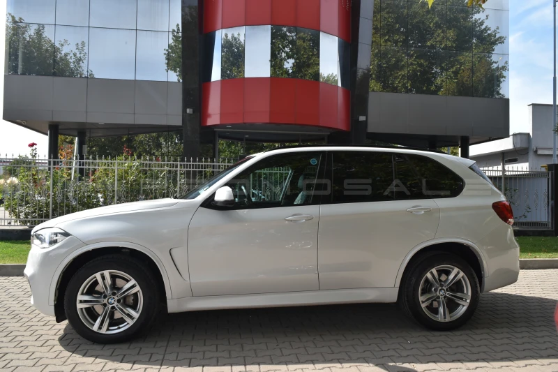 BMW X5 40d xDrive M* KeyGo* SoftClose* h/k* HUD* Individu, снимка 3 - Автомобили и джипове - 47608774