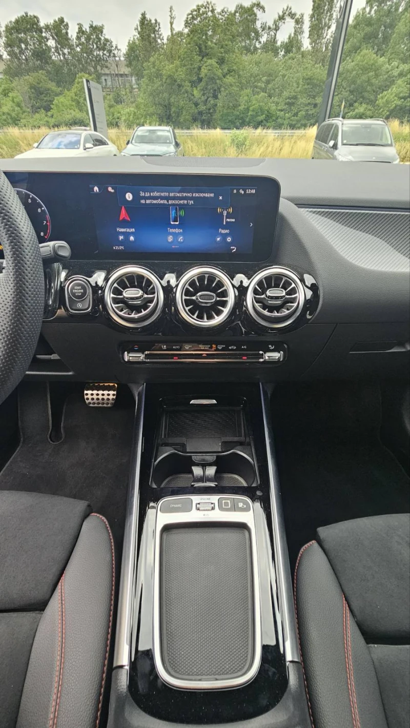 Mercedes-Benz GLA 35 4MATIC, снимка 13 - Автомобили и джипове - 49705813