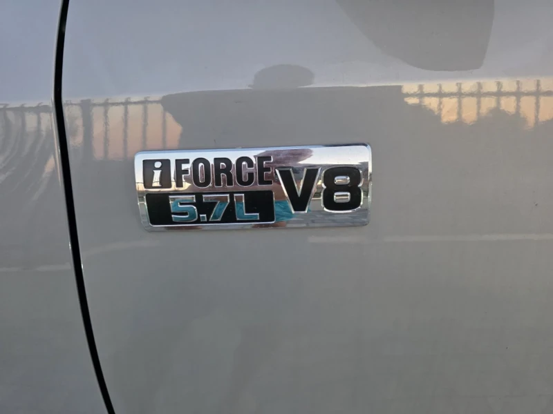 Toyota Tundra 5.7, TRD 4x4, , N1, ФЕЙСЛИФТ!!! 79х.км!!!евро 6, снимка 10 - Автомобили и джипове - 51254206