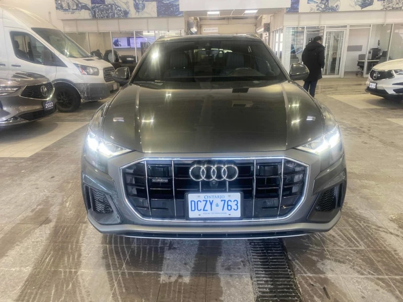 Audi Q8 2019 Progressiv * CARFAX * БЕЗ ПЪРВОНАЧАЛНА ВНОСКА, снимка 2 - Автомобили и джипове - 53215562