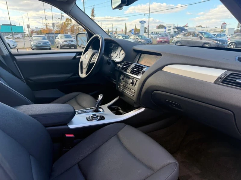 BMW X1 xDrive28i* Автокредит* (Цена до БГ), снимка 10 - Автомобили и джипове - 53416820