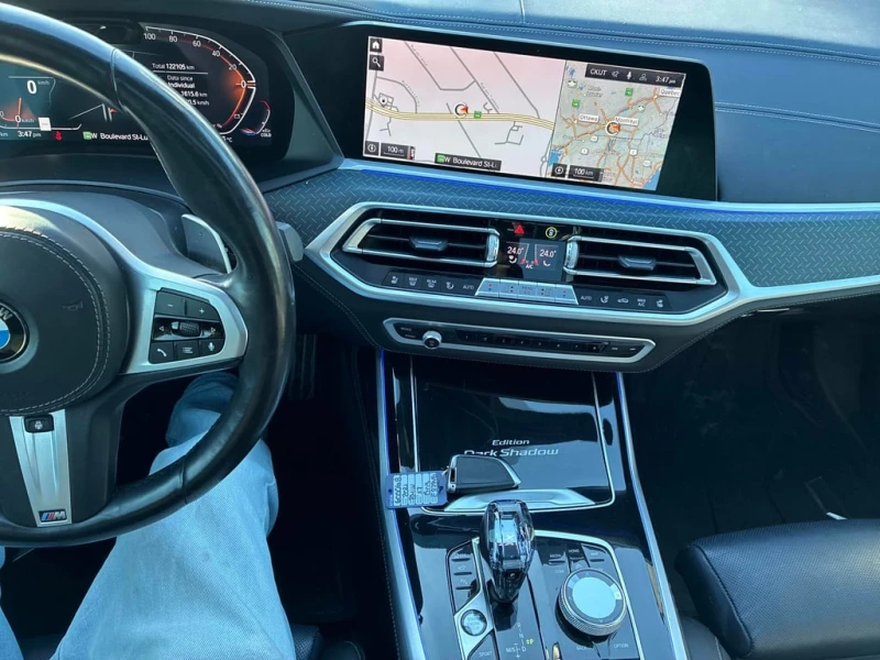 BMW X7 xDrive40i * * LASER * Масаж * Обдухване * M пакет, снимка 9 - Автомобили и джипове - 53460544