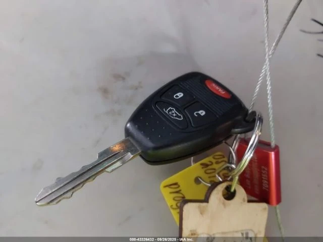 Jeep Wrangler UNLIMITED SPORT 2012 - изображение 10